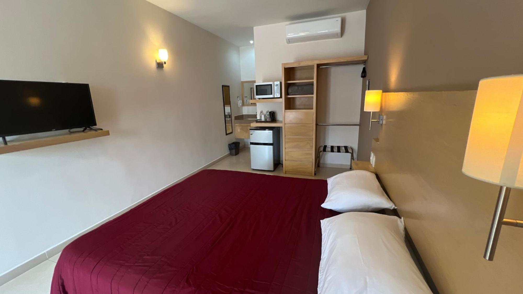 Nova Hotel Cadereyta Jiménez エクステリア 写真