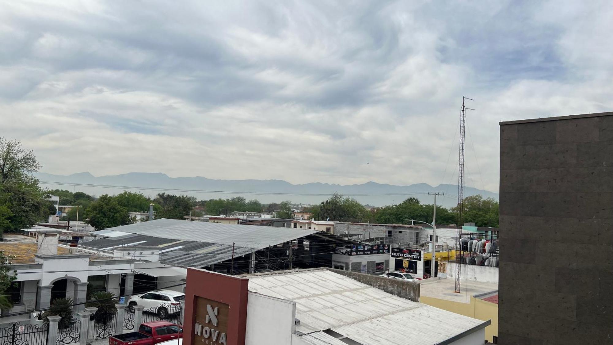 Nova Hotel Cadereyta Jiménez エクステリア 写真