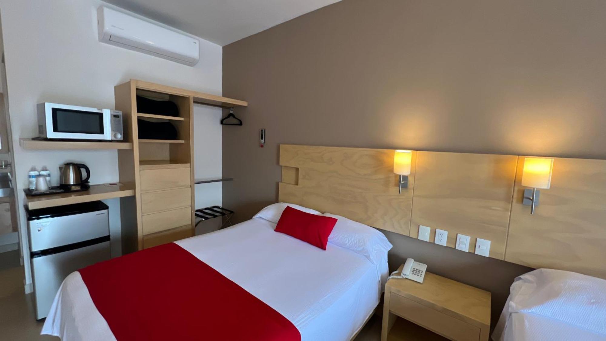 Nova Hotel Cadereyta Jiménez エクステリア 写真