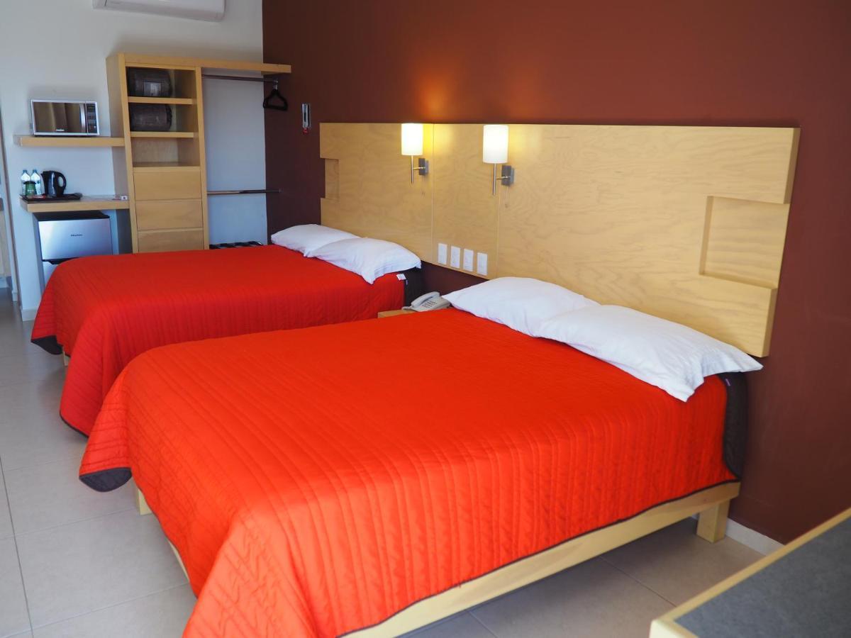 Nova Hotel Cadereyta Jiménez エクステリア 写真