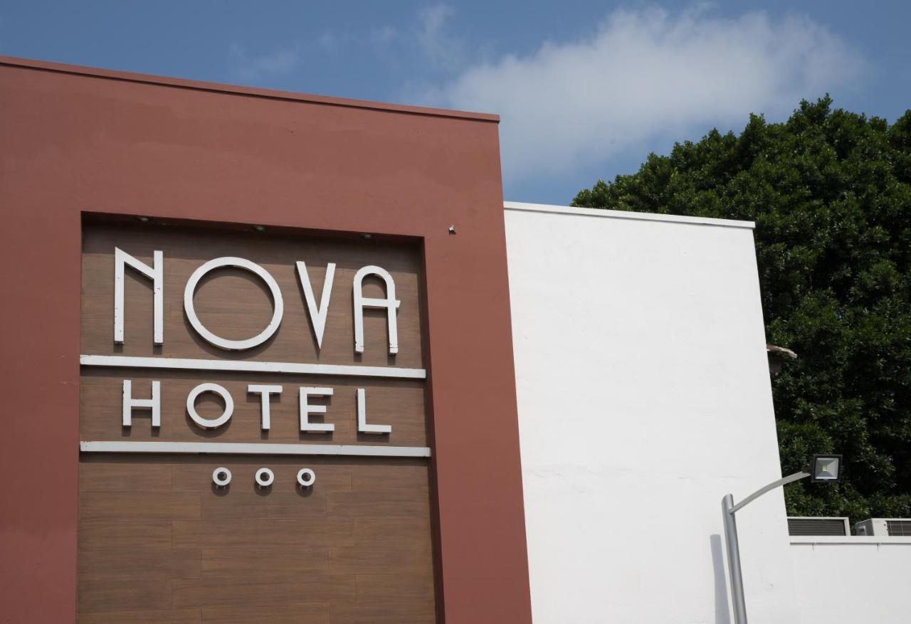 Nova Hotel Cadereyta Jiménez エクステリア 写真