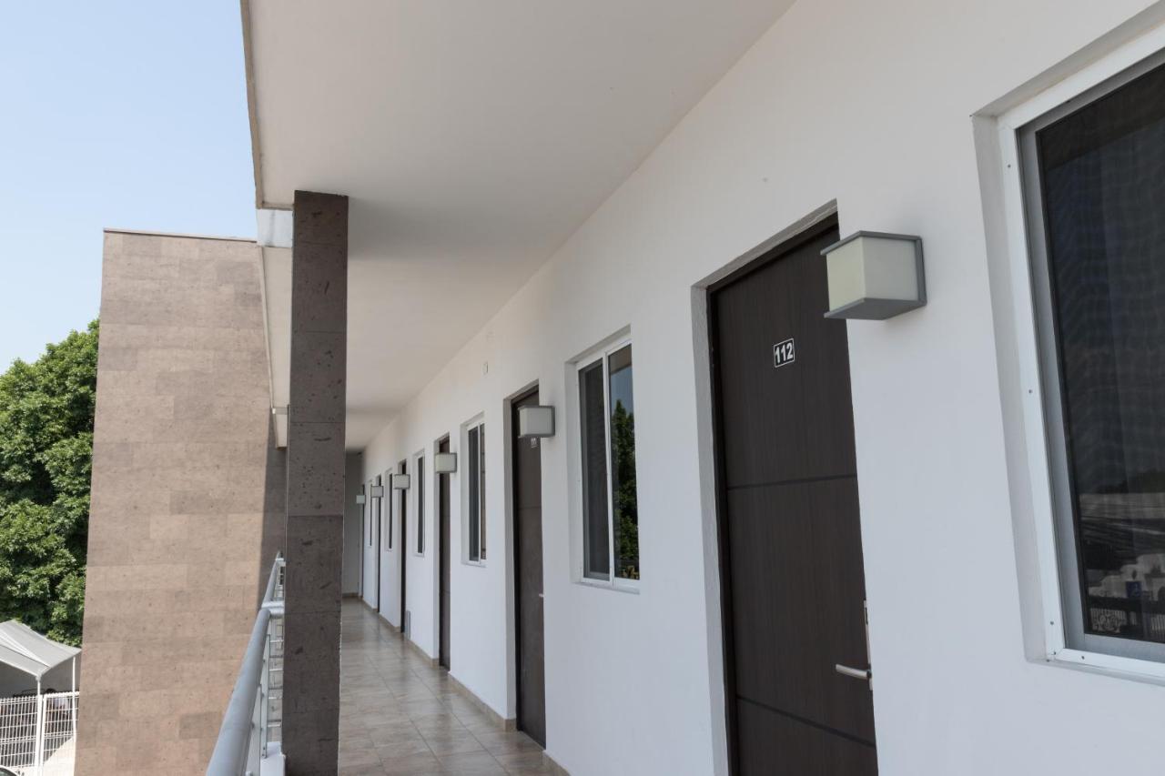 Nova Hotel Cadereyta Jiménez エクステリア 写真