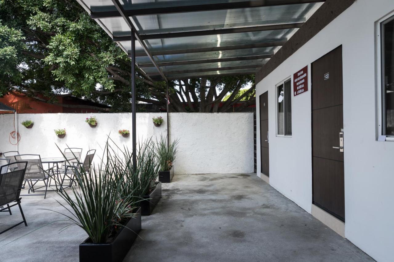 Nova Hotel Cadereyta Jiménez エクステリア 写真