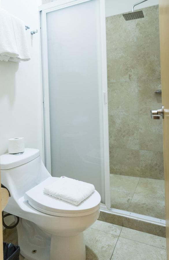 Nova Hotel Cadereyta Jiménez エクステリア 写真